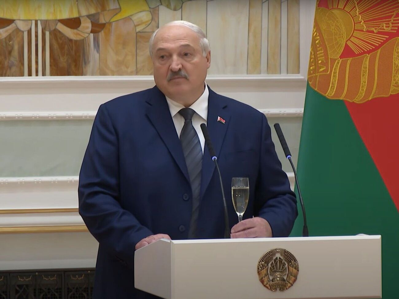 Лукашенко: У жодному разі не збираємося комусь погрожувати