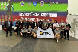 Сотрудники ДТЭК получили правительственные награды во время спортивных соревнований ветеранов "ТитаниUА"