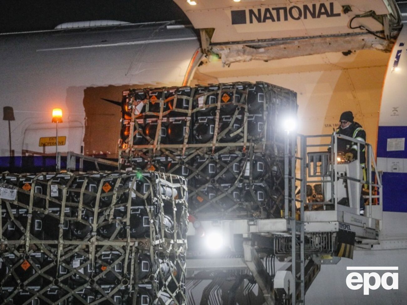 США, по данным СМИ, одобрили первые пакеты военной помощи Украине, которые профинансировали союзники