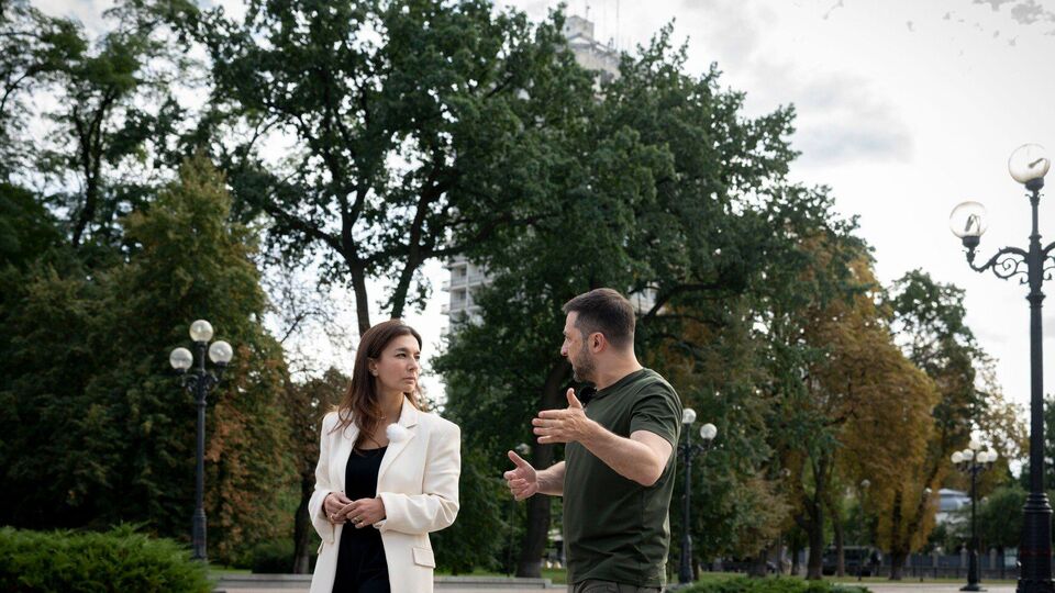 Зеленский сравнил результативность сбивания дронов и ракет в Украине и в Польше