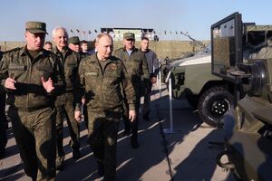 Путін заявив про удвічі більшу кількість військових, котрі брали участь у навчаннях, ніж його міноборони