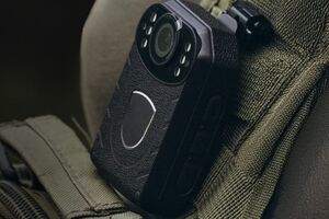 Инцидент зафиксирован бодикамерой пострадавшего