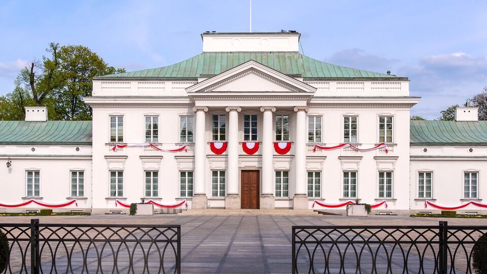 Украинца, запустившего дрон над дворцом Бельведер, депортировали за нарушение закона об авиации