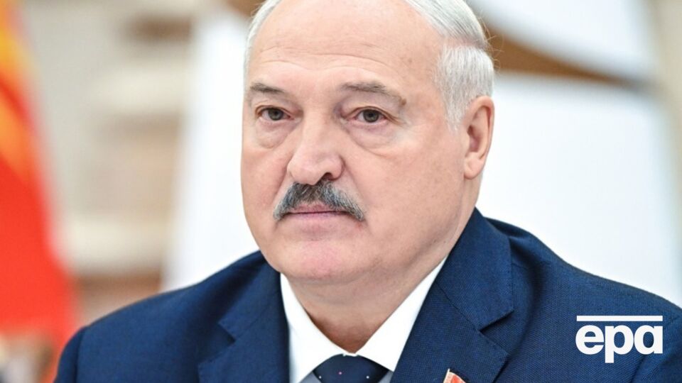 Лукашенко назвал причину, почему не нападает на другие страны