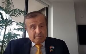 Пинкус: Трамп одним разговором мог бы закончить войну в Украине