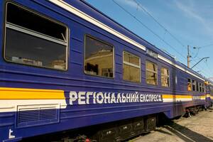 Через обстріл деякі поїзди запізнюються