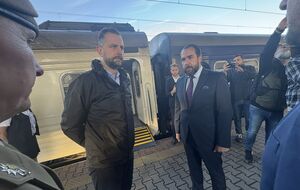 Косиняк-Камыш в Киеве планирует встретиться со Шмыгалем