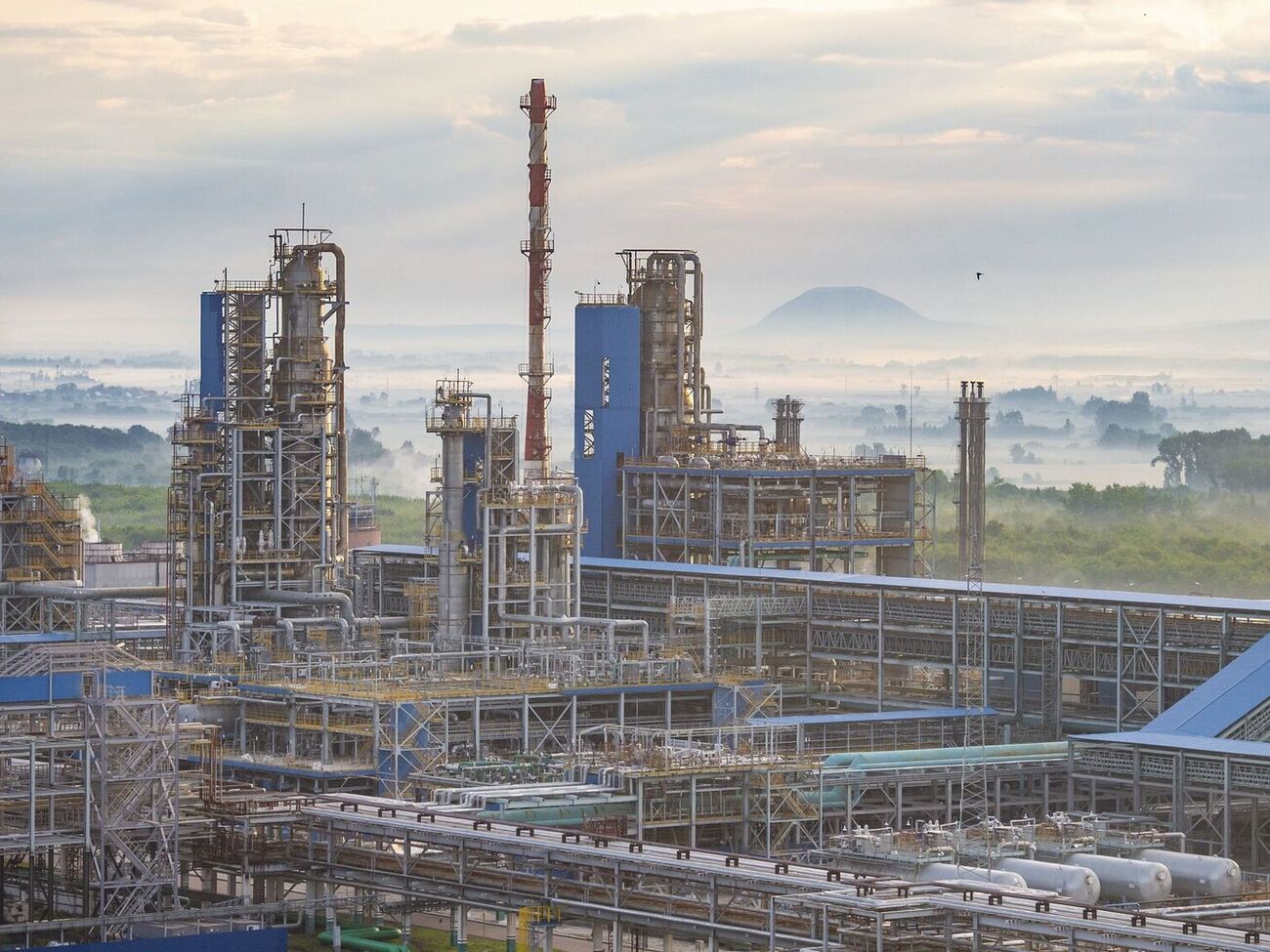 По заводу ударило два дрона