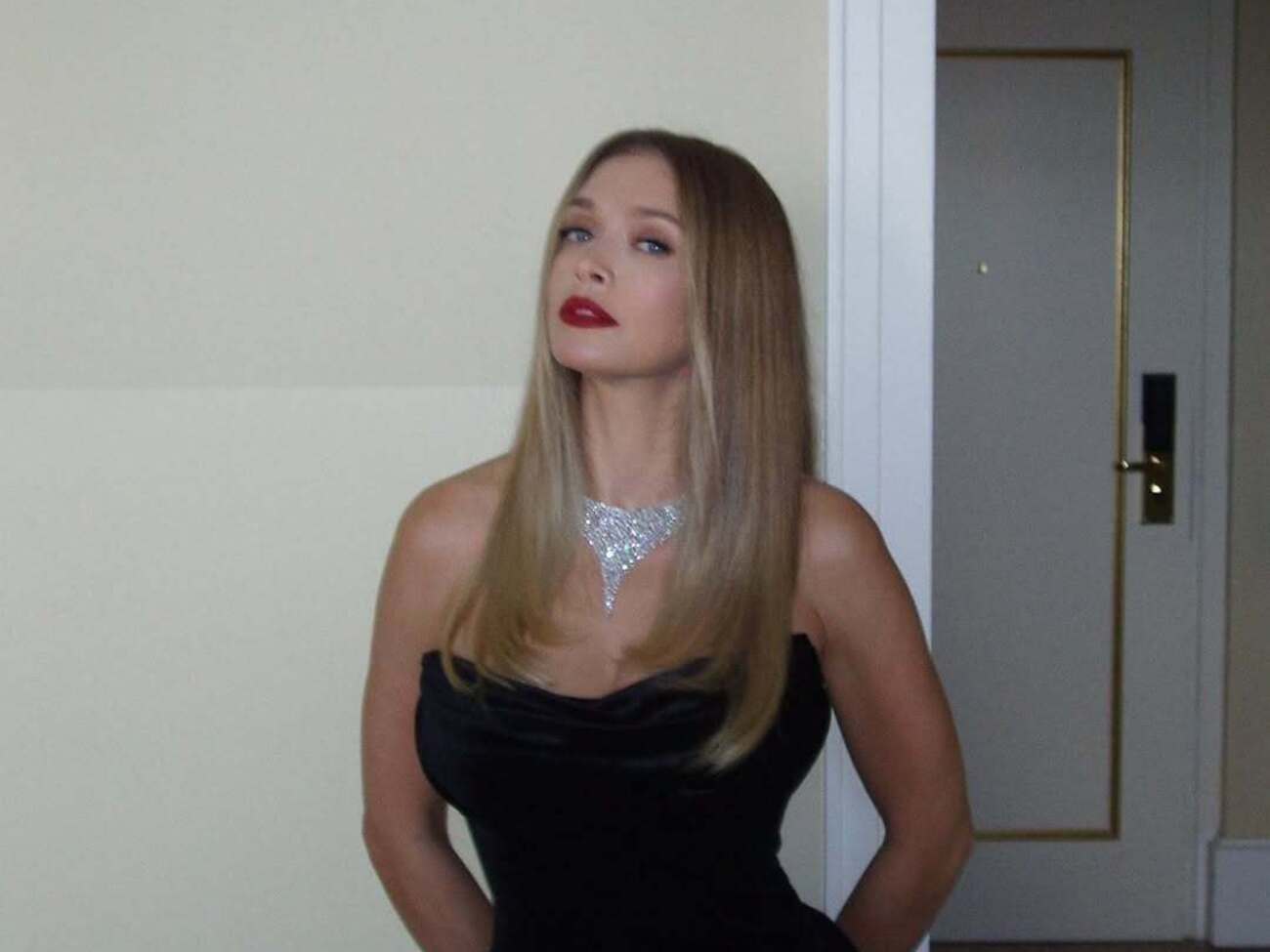 Брежнева: Летняя свалка