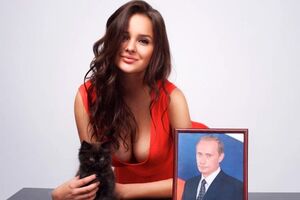 Харчева около года ездила к Путину, говорится в книге