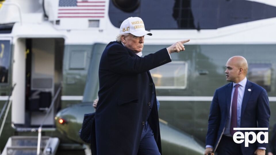 Вертолет Трампа имел "небольшую гидравлическую проблему"