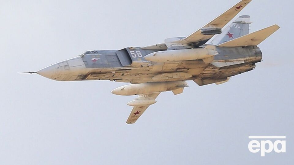 Российский Су-24, залетевший в Турцию, получил 10 предупреждений, ни на одно из них не среагировал