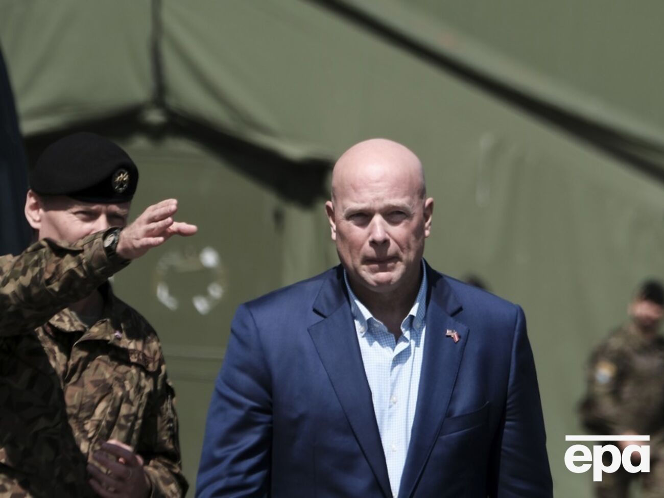 Посол США при НАТО заявил, что угроза РФ "немного преувеличена"