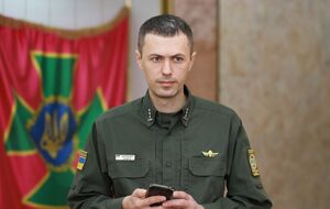 За словами Демченка, останніми днями до країни в’їжджає більше людей, ніж виїжджає