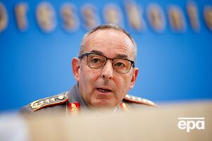 По словам Бройера, у бундесвера нет никаких сведений о подготовке России к нападению