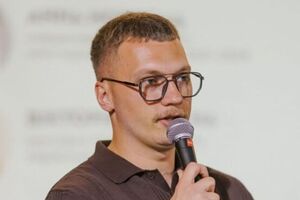 Цыганков работает в 176-м киевском лицее имени Мигеля де Сервантеса
