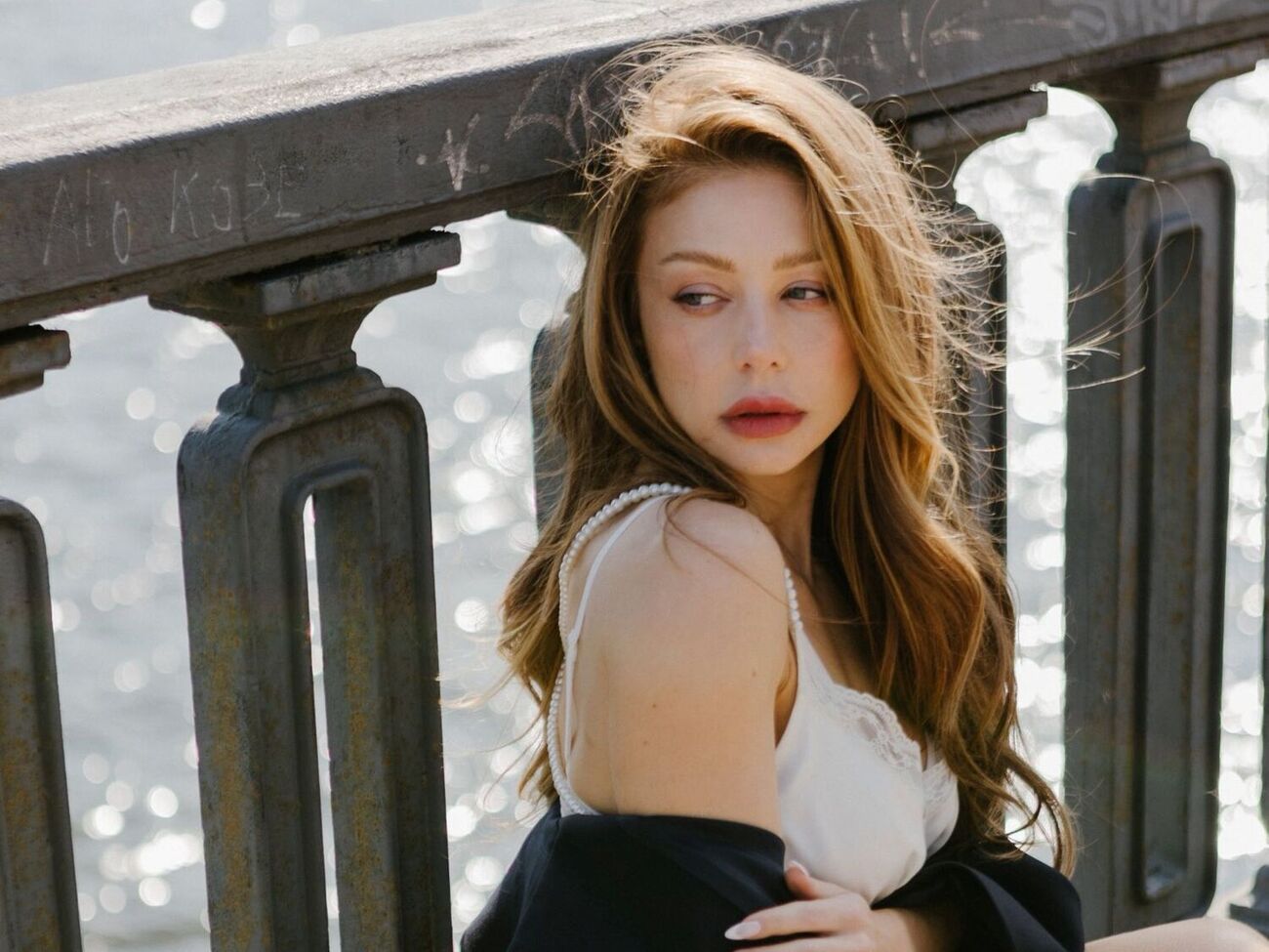 Тина Кароль пять лет занимается йогой