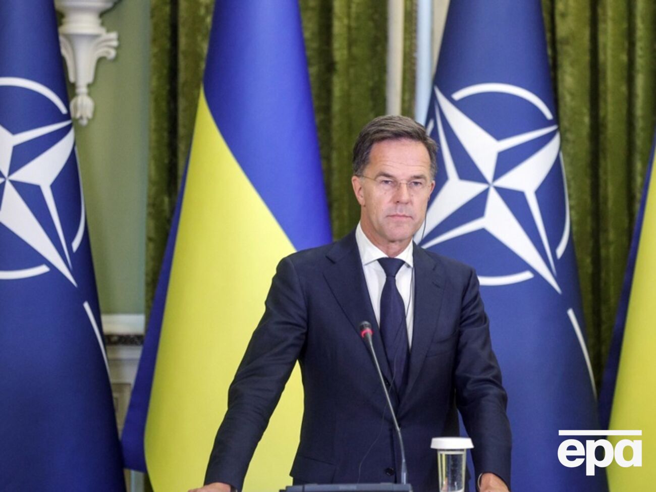 Рютте подчеркнул, что это не мелкие инциденты, а "огромные события, оказывающие серьезное влияние"