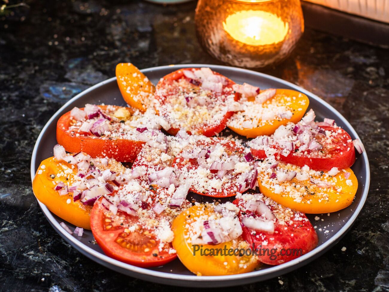 Этот салат понравится тем, кто хочет на обед легкое блюдо