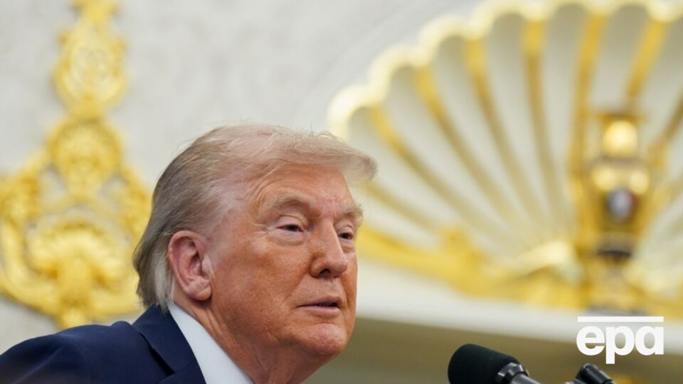 Трамп заявил, что СМИ распространяют фейки