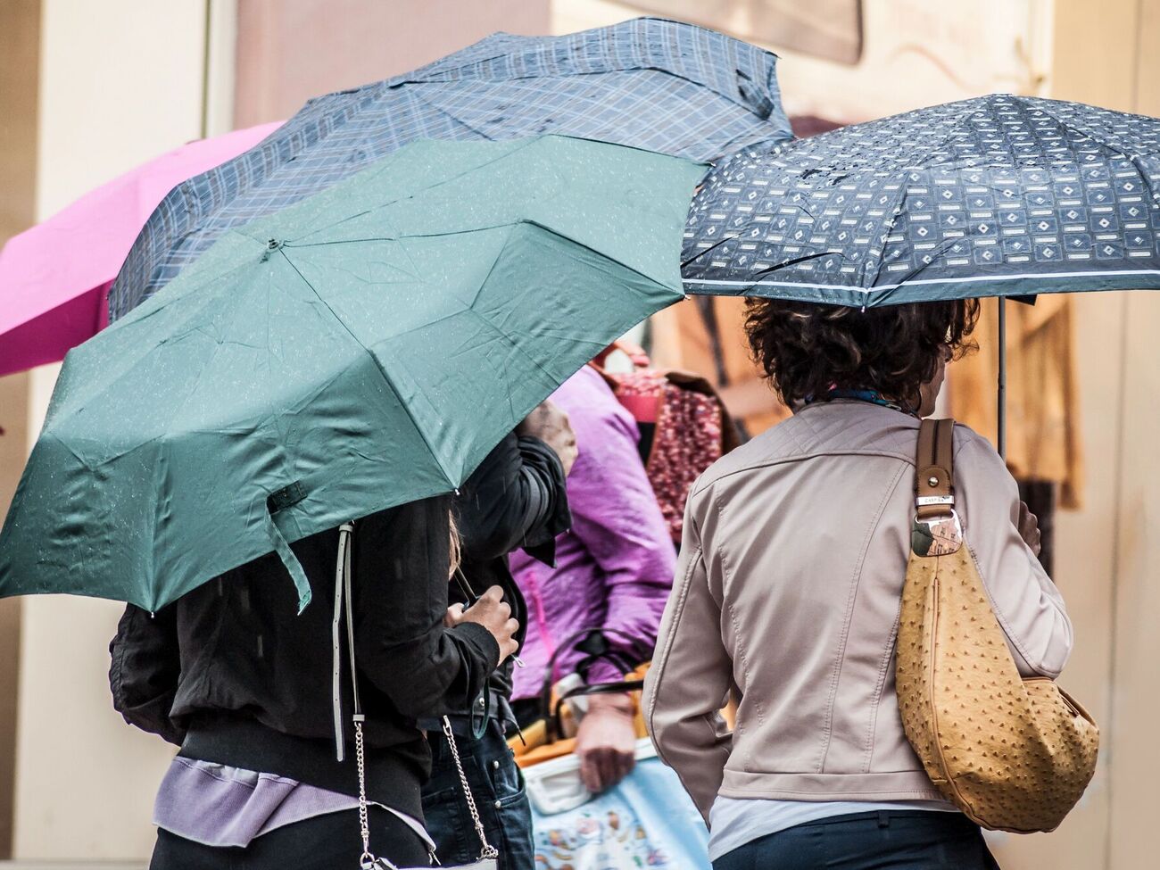 До 12–13 сентября в Украине будет удерживаться антициклональный характер погоды