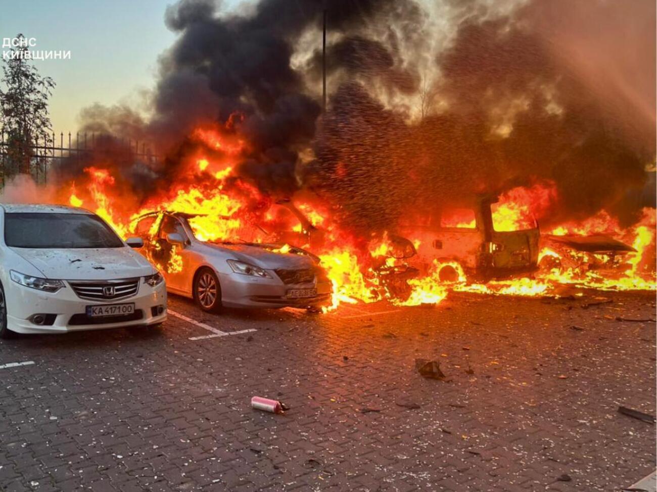 В результате массированной атаки РФ пострадали 20 локаций в Украине