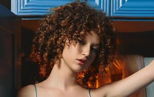 В новой песне Rony рассказывают историю о свидании, которое пошло не по плану