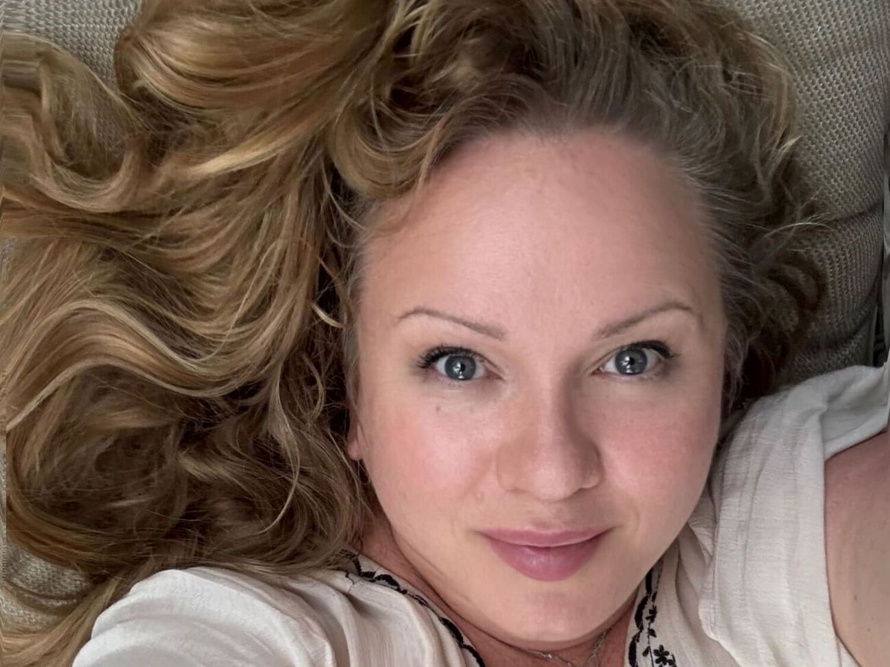 Жураковская к сестре: Ты - моя соратница, сообщница всех моих авантюр!