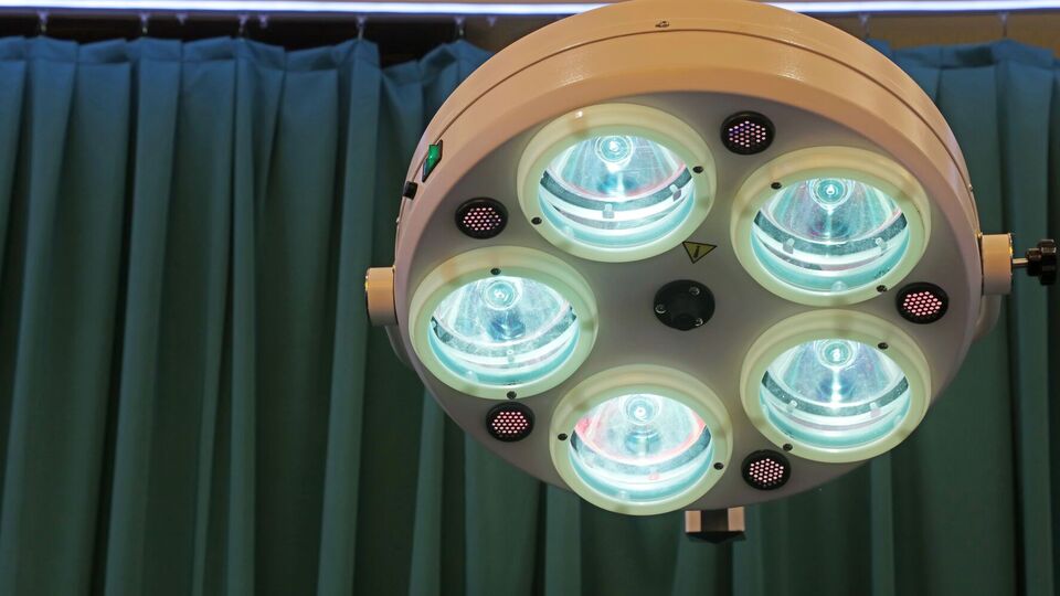 Свій вчинок чоловік пояснив стресами, передчасними пологами доньки і складними стосунками із дружиною