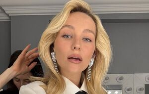 30 липня Roxolana поділилася, що чекає на первістка