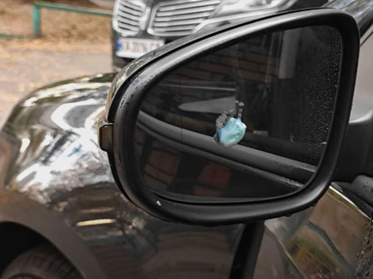 Зубную пасту можно использовать как водоотталкивающее средство