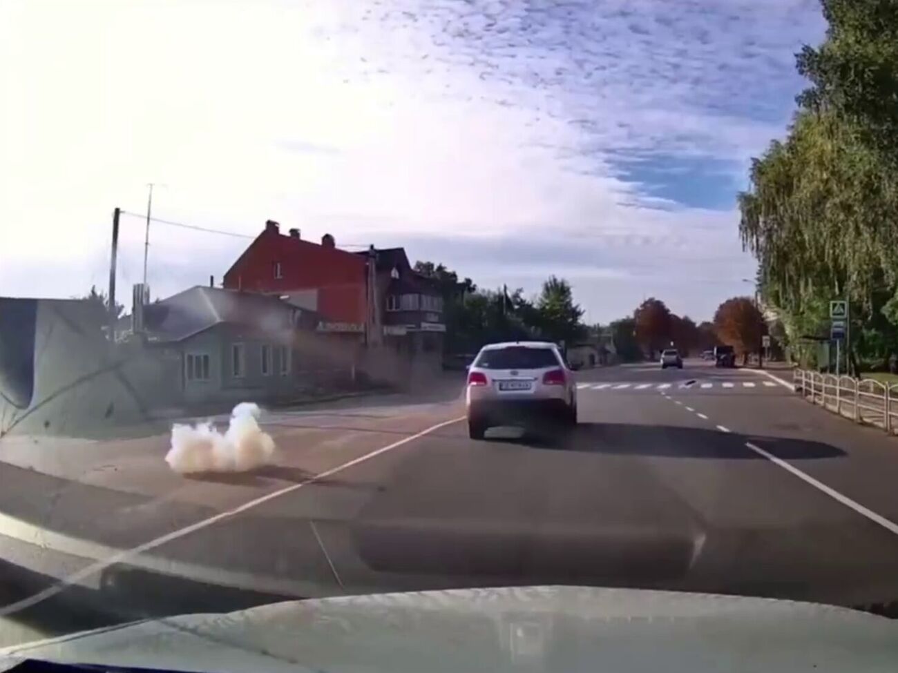 Специалисты пока разбираются, что это были за взрывчатые вещества, которыми РФ атаковала Нежин, отметил мэр