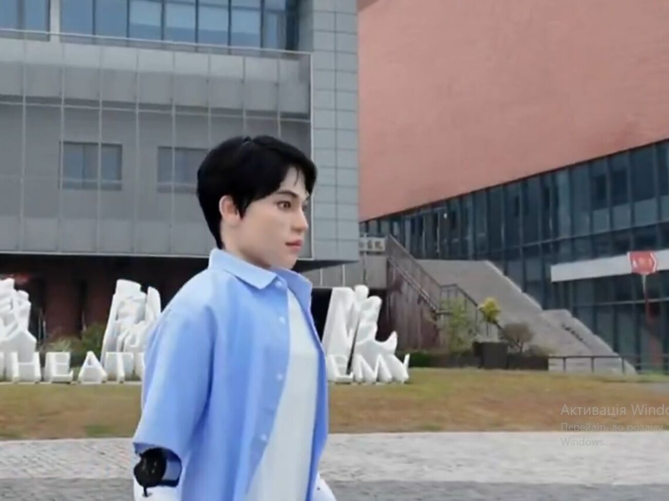 Навчатися робот буде протягом чотирьох років