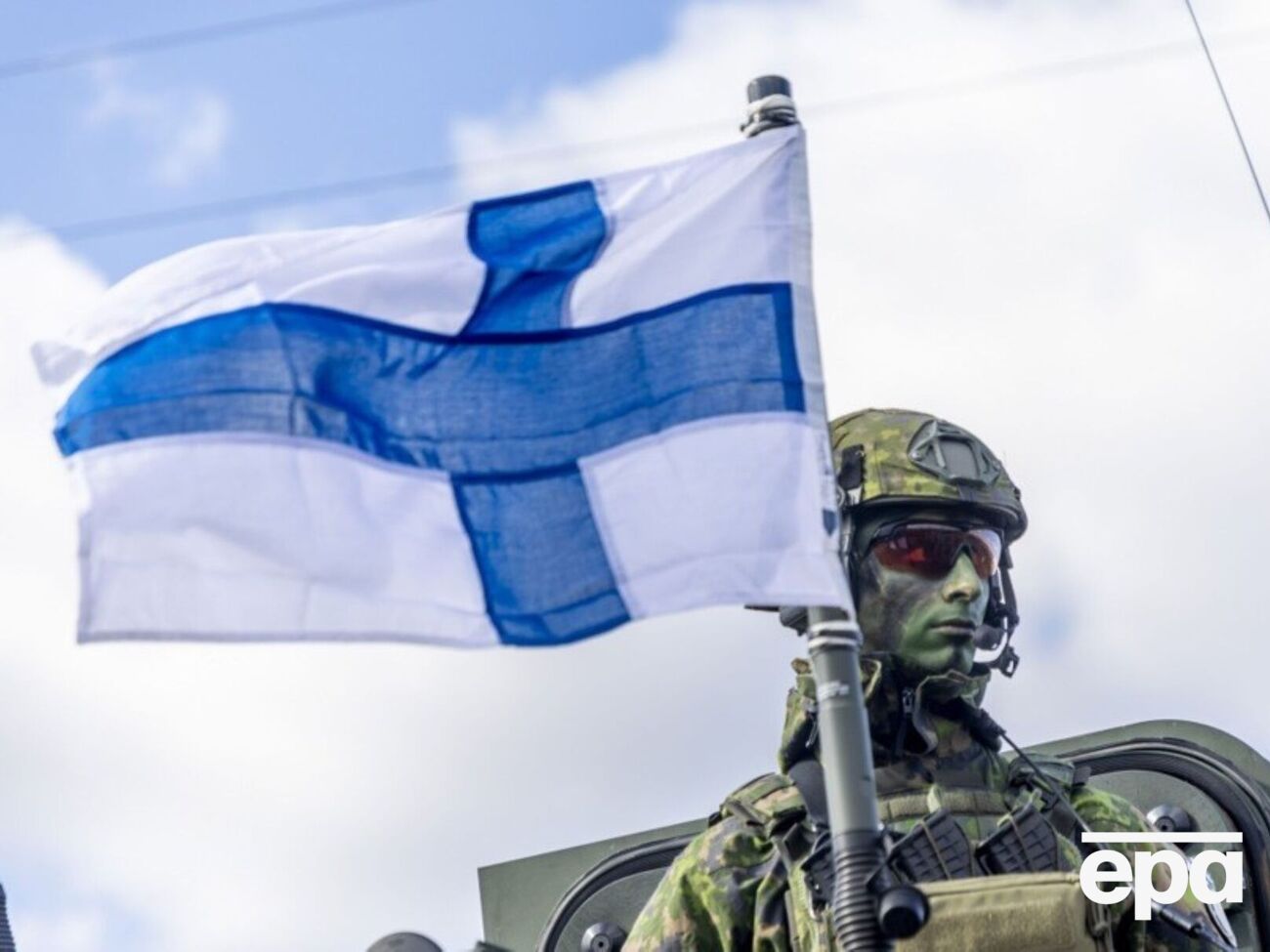 Группа финских добровольцев распалась из-за внутренних конфликтов, невыполненных обещаний, споров относительно денег и опасных задач