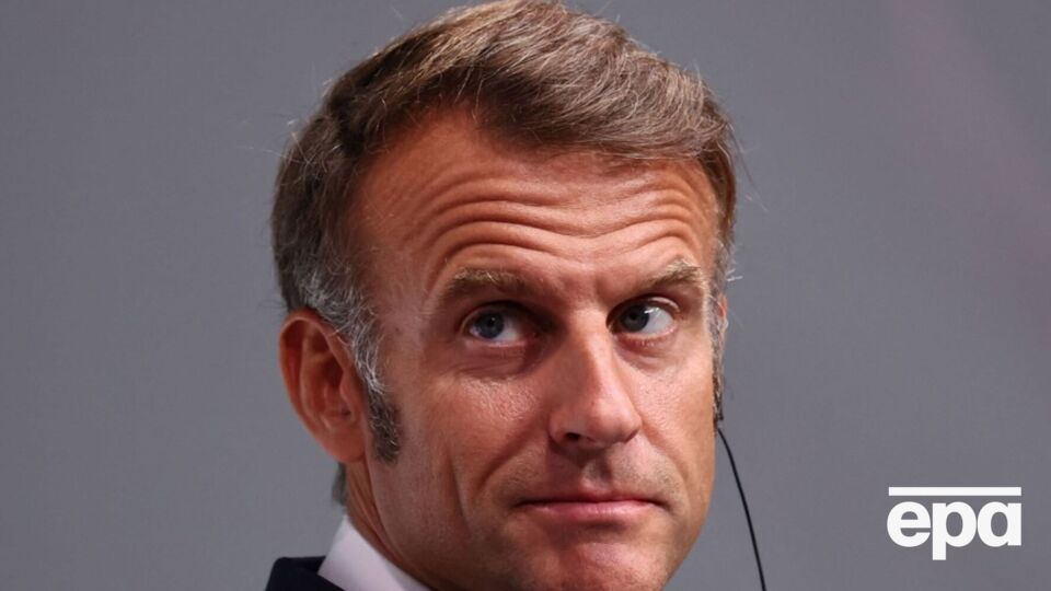 Макрон призвал соблюдать международное право