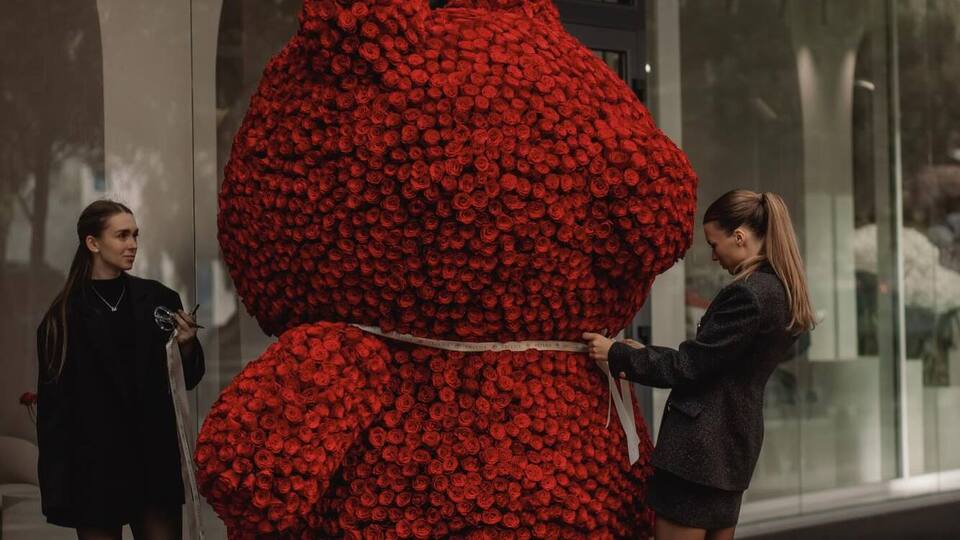 Щоб транспортувати букет, довелося викликати вантажну машину