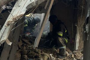 В Запорожье повреждено 15 многоэтажек и 10 частных домов, один из них разрушен полностью