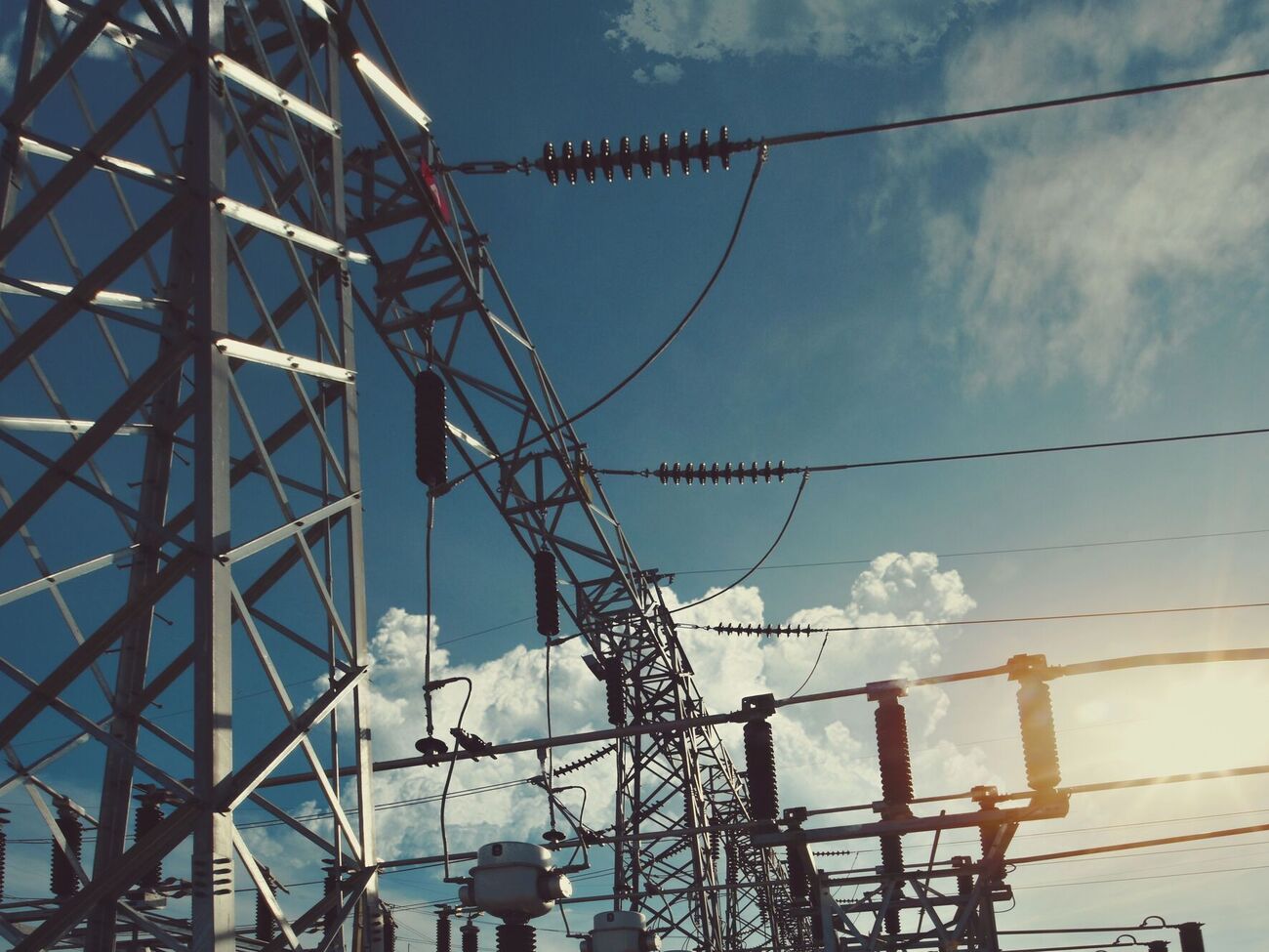 ДТЭК возобновил энергоснабжение в 101 населенном пункте в трех регионах