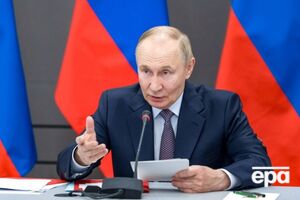 Свой бред Путин читал с бумажки