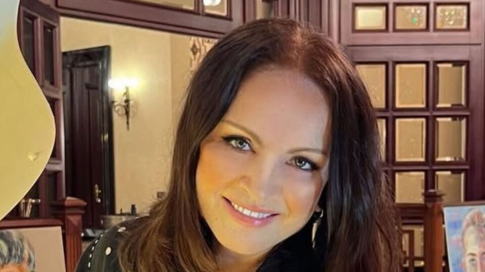 Муж Ротару умер 23 октября 2002 года от инсульта