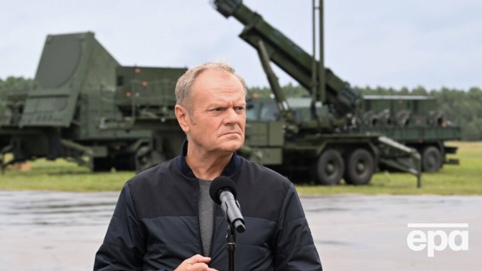 Польша находится в постоянном контакте с союзниками и готова к "любой реакции", заверил Туск