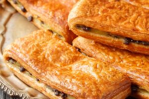 Для начинки понадобится 500 г яблок