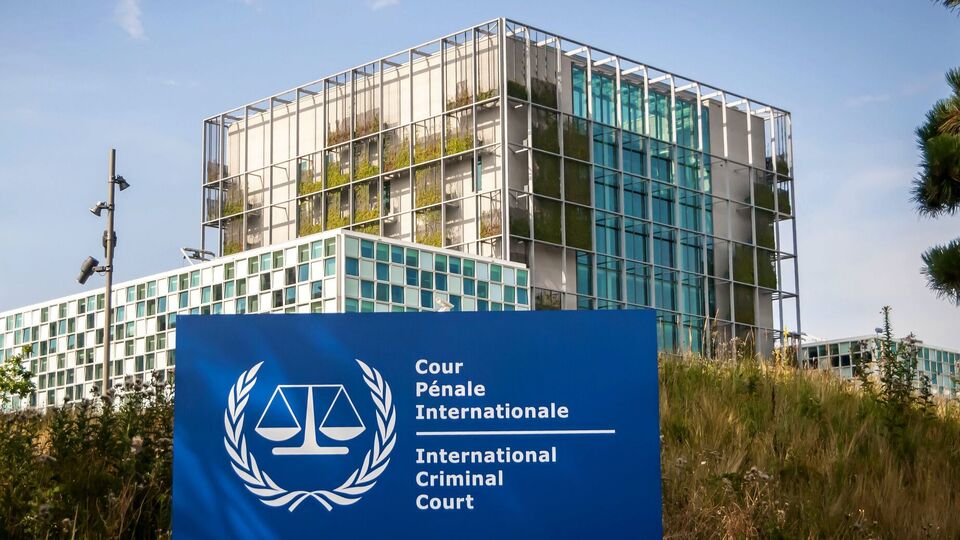 США вже ввели цільові санкції проти кількох прокурорів і суддів МКС, зазначили ЗМІ