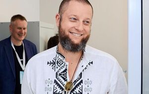 На жалобу живодера на толстенького и милого пса Мишку из киевского метро откликнулись люди в форме