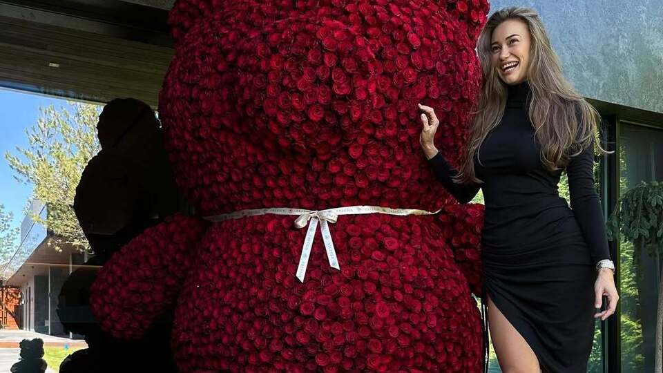 Щоб транспортувати букет, довелося викликати вантажну машину