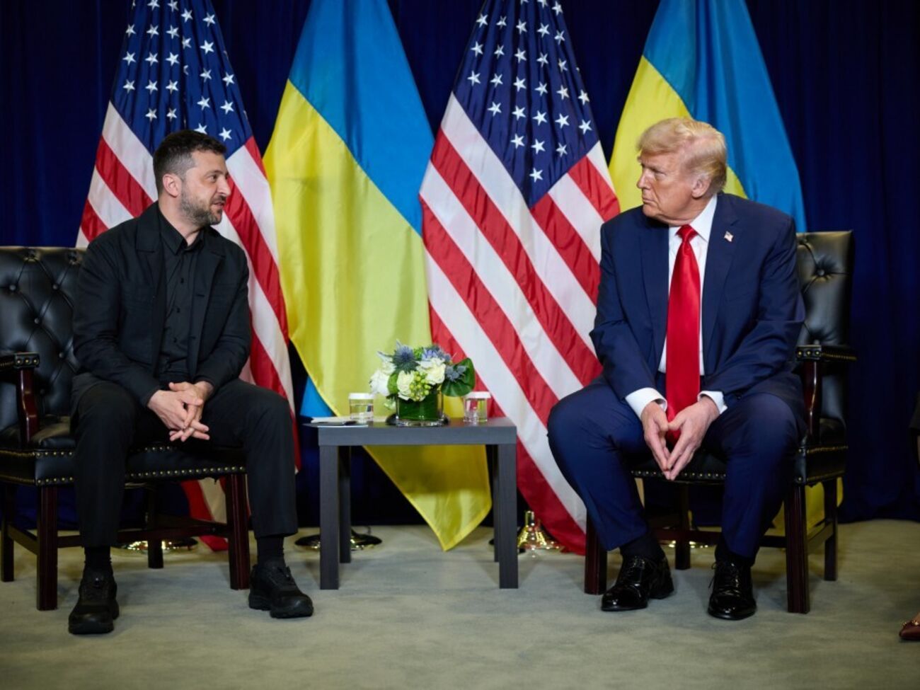 Трамп сам по себе меняет правила игры, отметил после встречи Зеленский