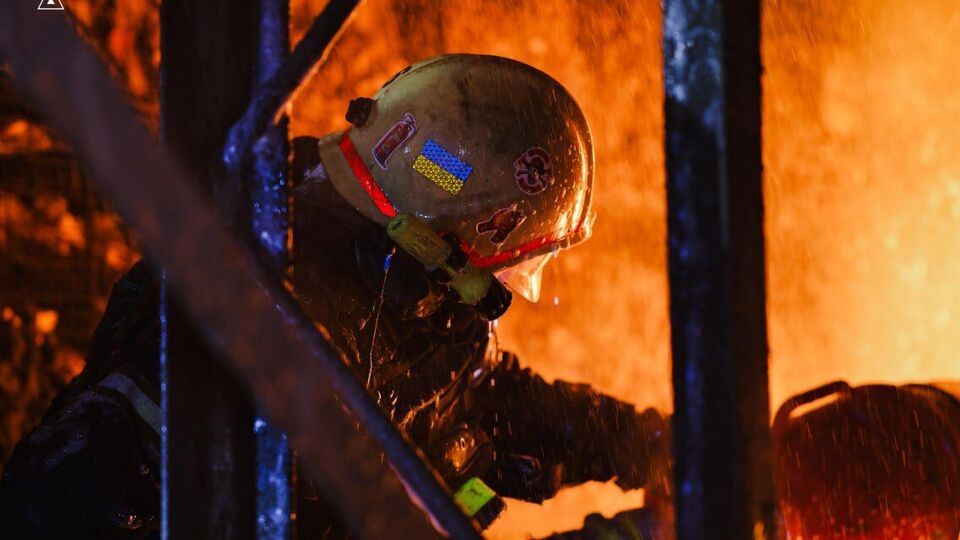 Обстрел Харькова привел к нескольким пожарам