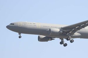 ЧП не повлияло на полет министра, пишет СМИ