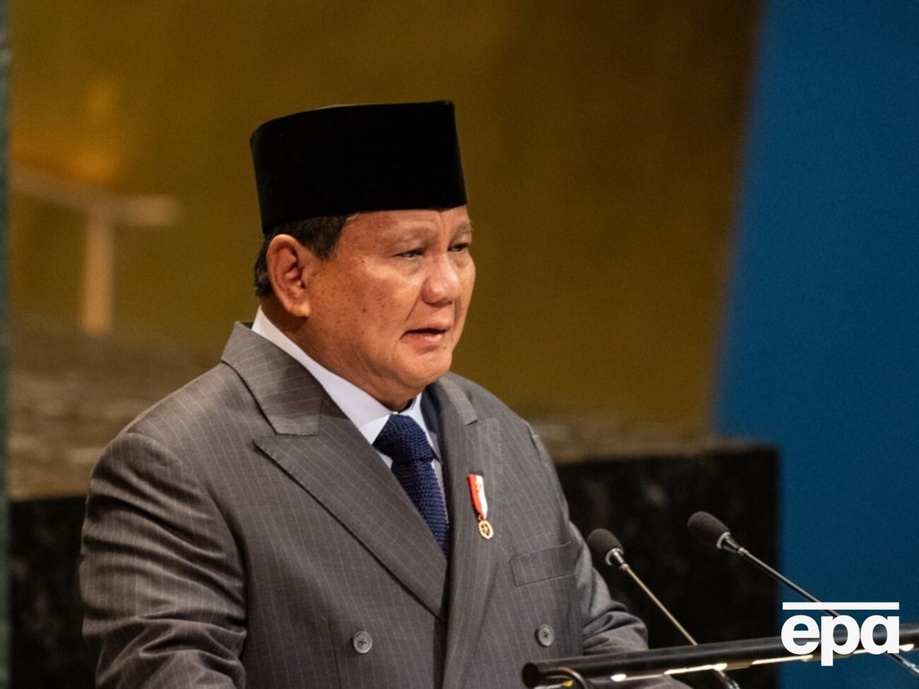 Субианто подчеркнул, что для этого необходимо соответствующее решение Совета Безопасности ООН