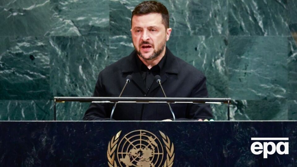 В України не було іншого вибору, окрім як будувати БПЛА, щоб захистити право на життя, зазначив Зеленський